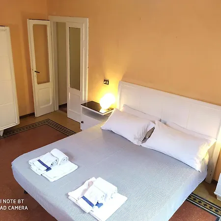 Panoramic Terrace Steps From The Iseo In Spacious *