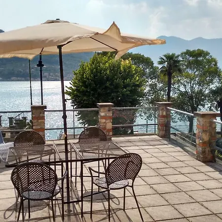 Panoramic Terrace Steps From The Iseo In Spacious *