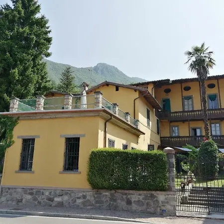 Panoramic Terrace Steps From The Iseo In Spacious * Sale Marasino